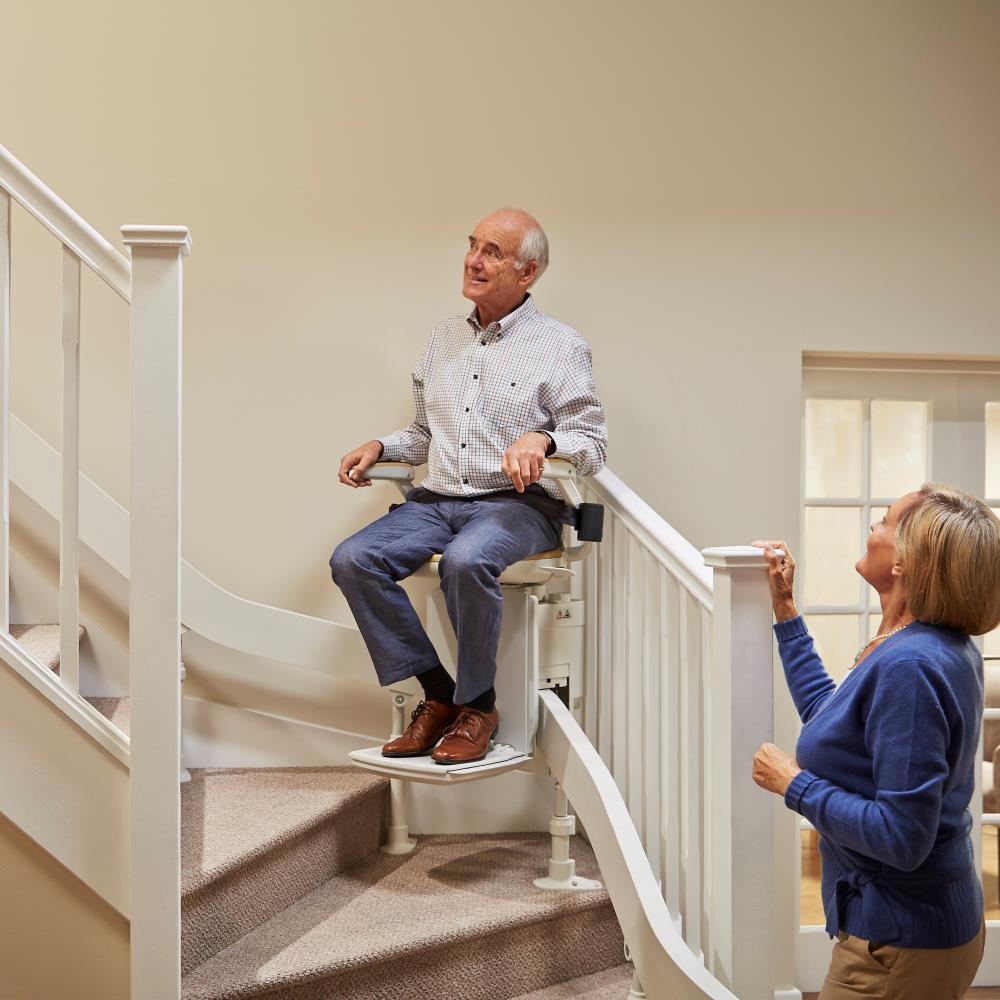 Acorn 180 Curved Stairlift