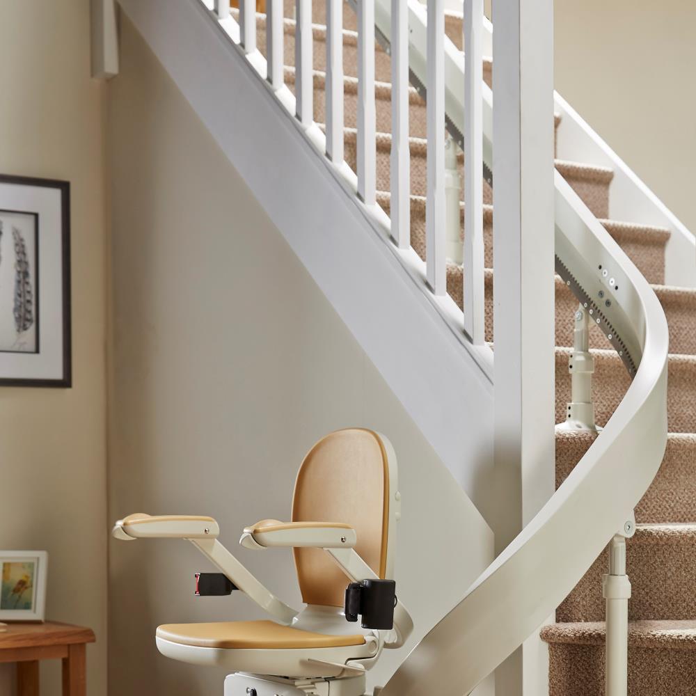 Acorn 180 Curved Stairlift - Lifestyle photo