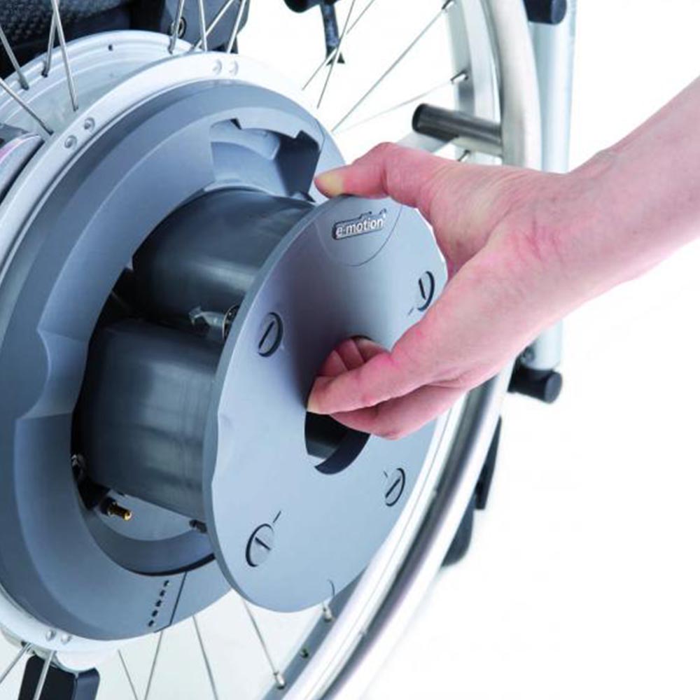 Alber e-motion M15 - Wheel Installation