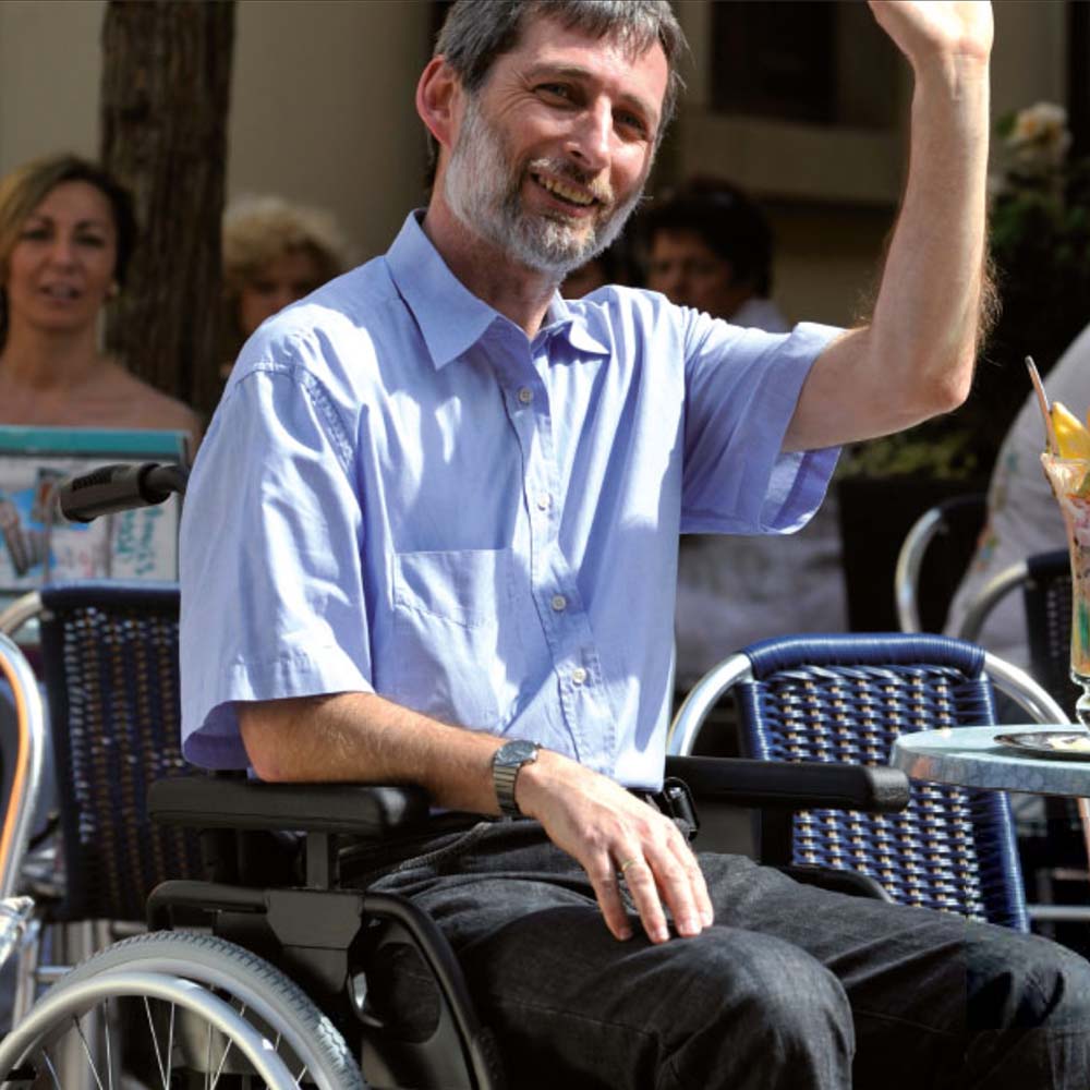 Breezy RubiX² Folding Wheelchair - Lifestyle photo