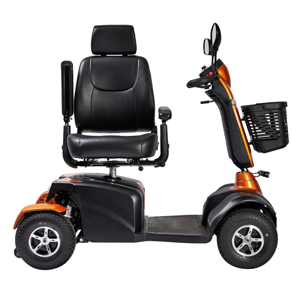 Excel Roadster DX8 Deluxe - Rotating Seat.