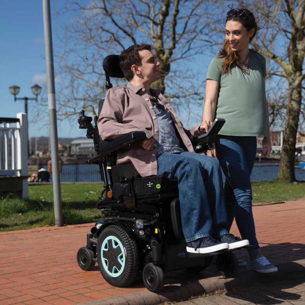 Invacare TDX SP2 - Great with curbs