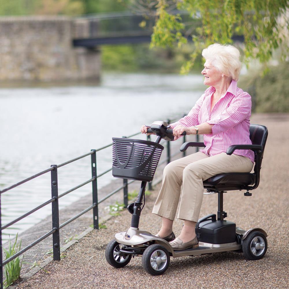 Kymco K-Lite Comfort - Lifestyle Photo 1.