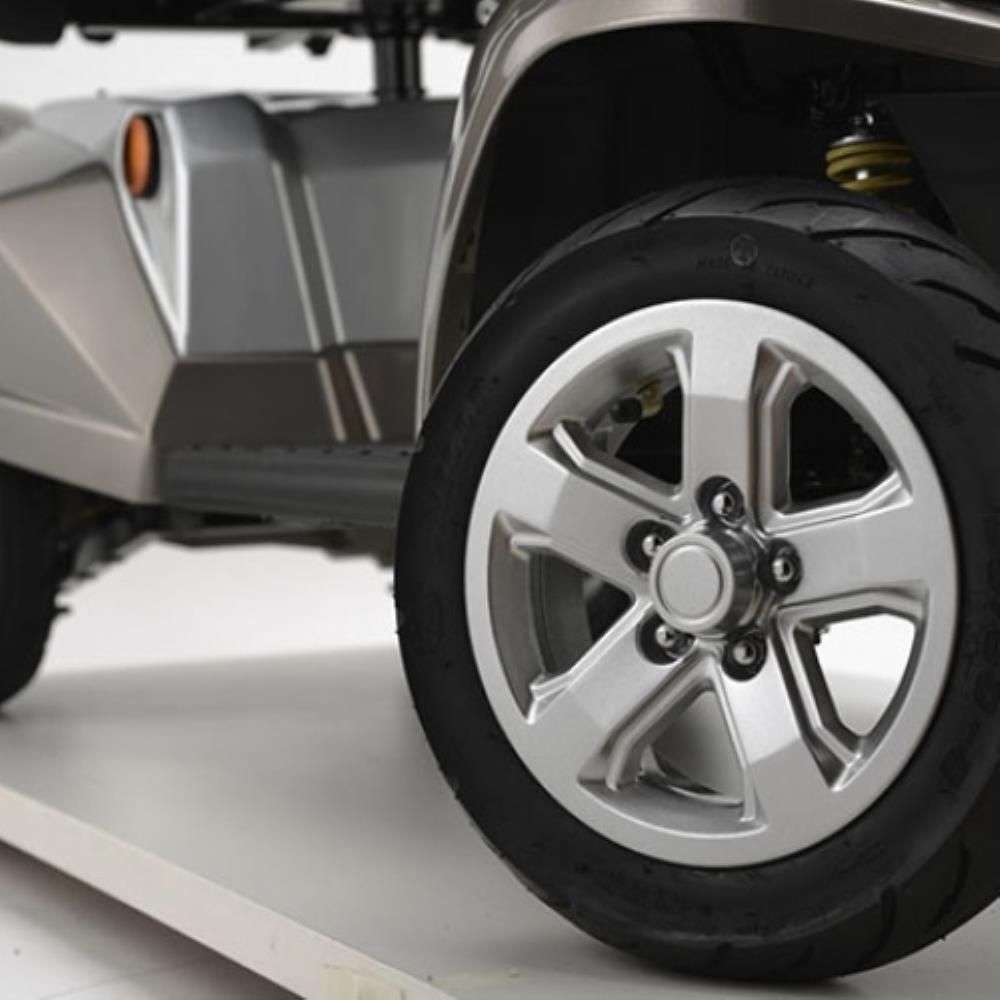 Kymco Maxer ForU - Alloy Wheels.