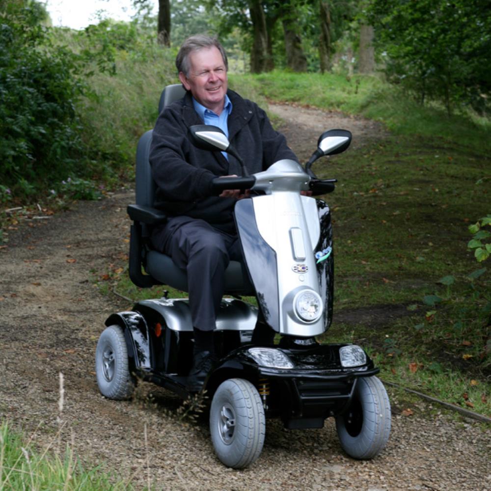 Kymco Maxi XLS - Lifestyle Photo 5.
