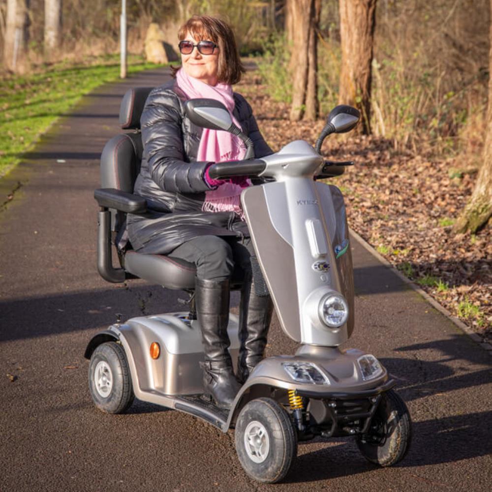 Kymco Midi XLS - Lifestyle Photo 9