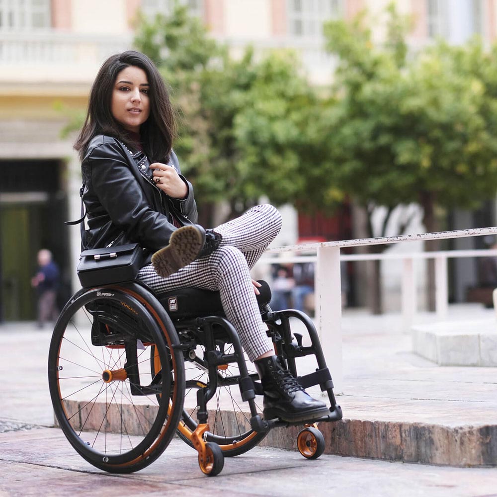 Quickie Neon² Folding Wheelchair - Lifestyle 2