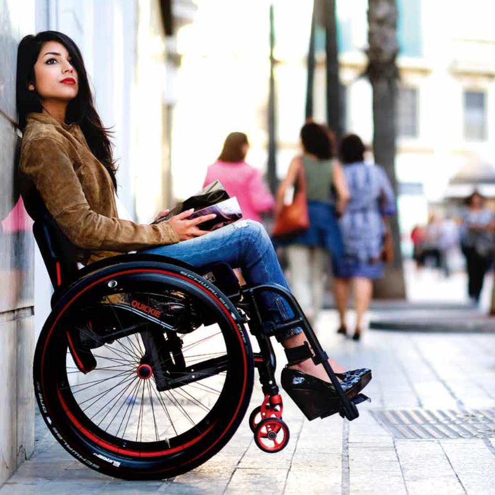 Quickie Neon² Folding Wheelchair - Lifestyle photo