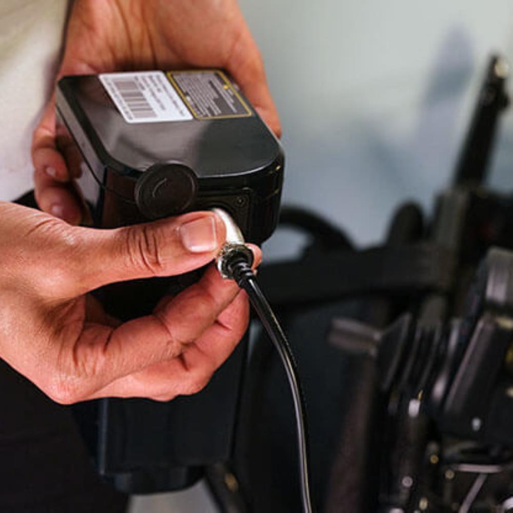 Quickie Q50 R Carbon - Off-powerchair battery charging