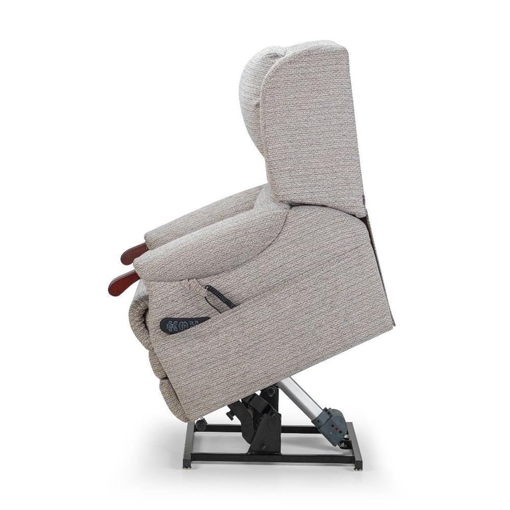 The Pride Hereford - Rise and Recline